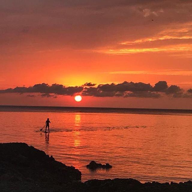 Tropical Surf House Okinawa Hotel Onna Buitenkant foto