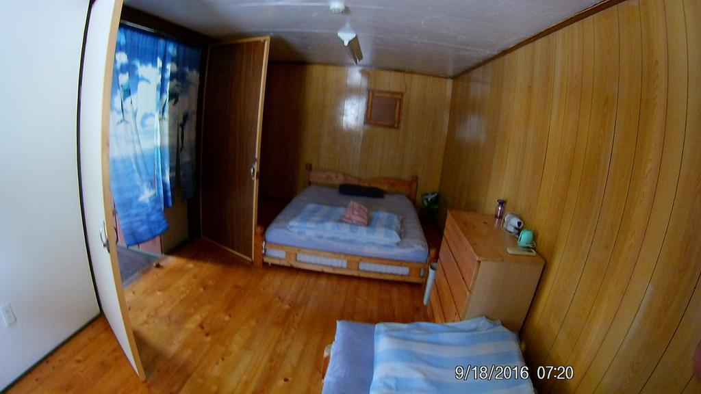 Tropical Surf House Okinawa Hotel Onna Buitenkant foto
