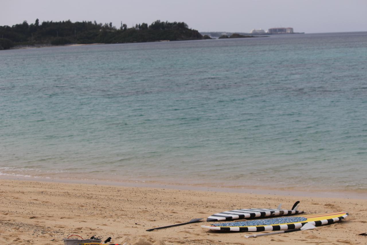 Tropical Surf House Okinawa Hotel Onna Buitenkant foto
